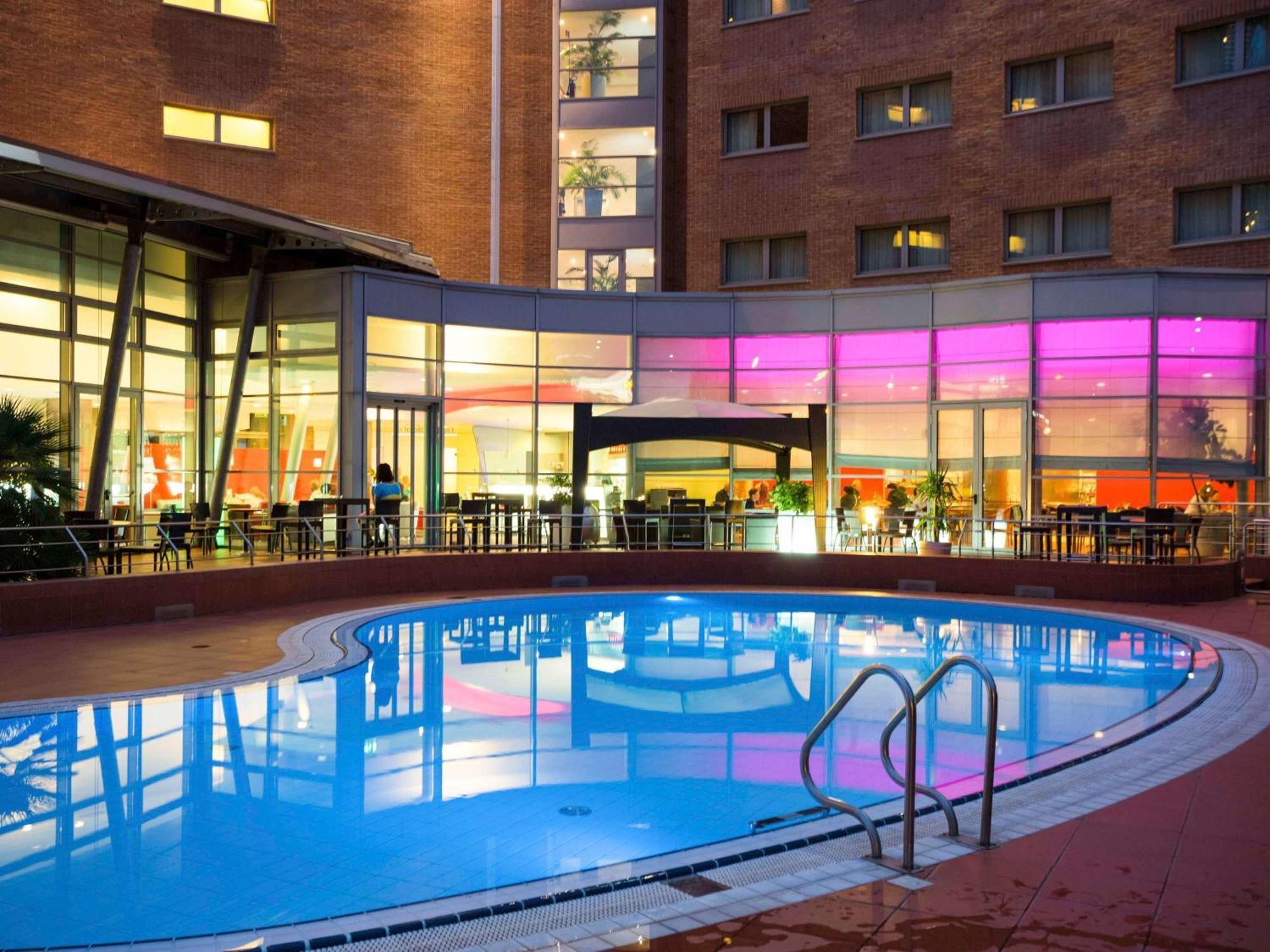 Novotel Venezia Mestre Castellana Bagian luar foto