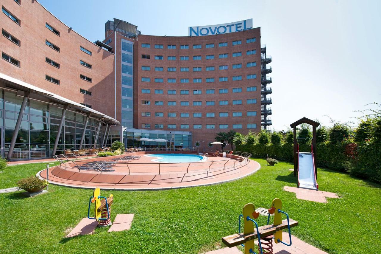 Novotel Venezia Mestre Castellana Bagian luar foto